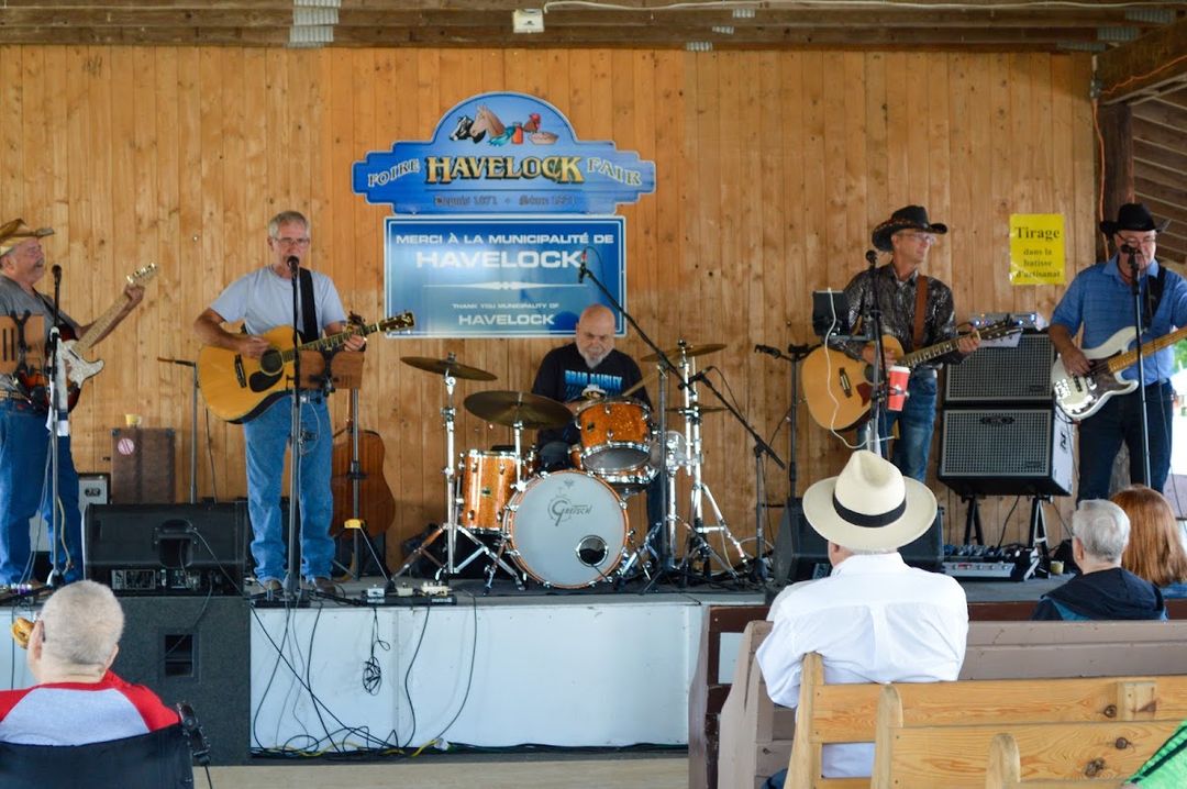 The band performing on the Havelock Fair outdoor stage